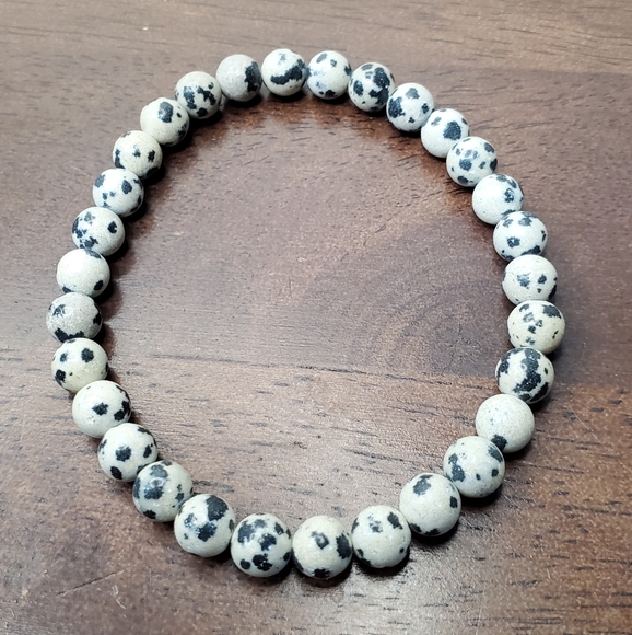 Dalmatian Jasper Crystal Bracelet - Picture 1 of 6